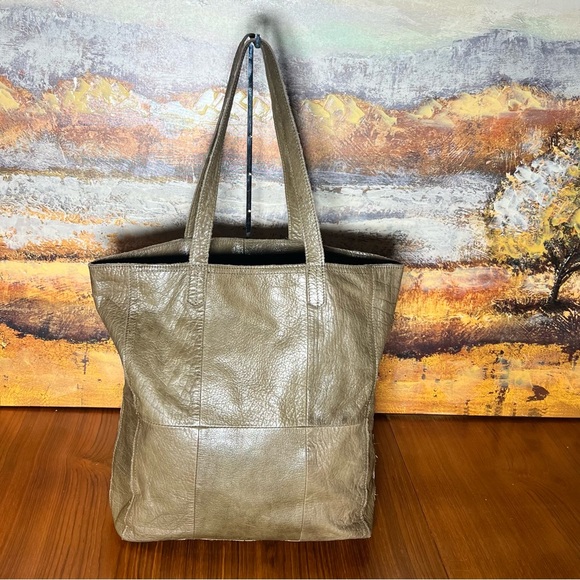 Day & Mood Green Heather Leather tote Bag Great Condition - Picture 3 of 13